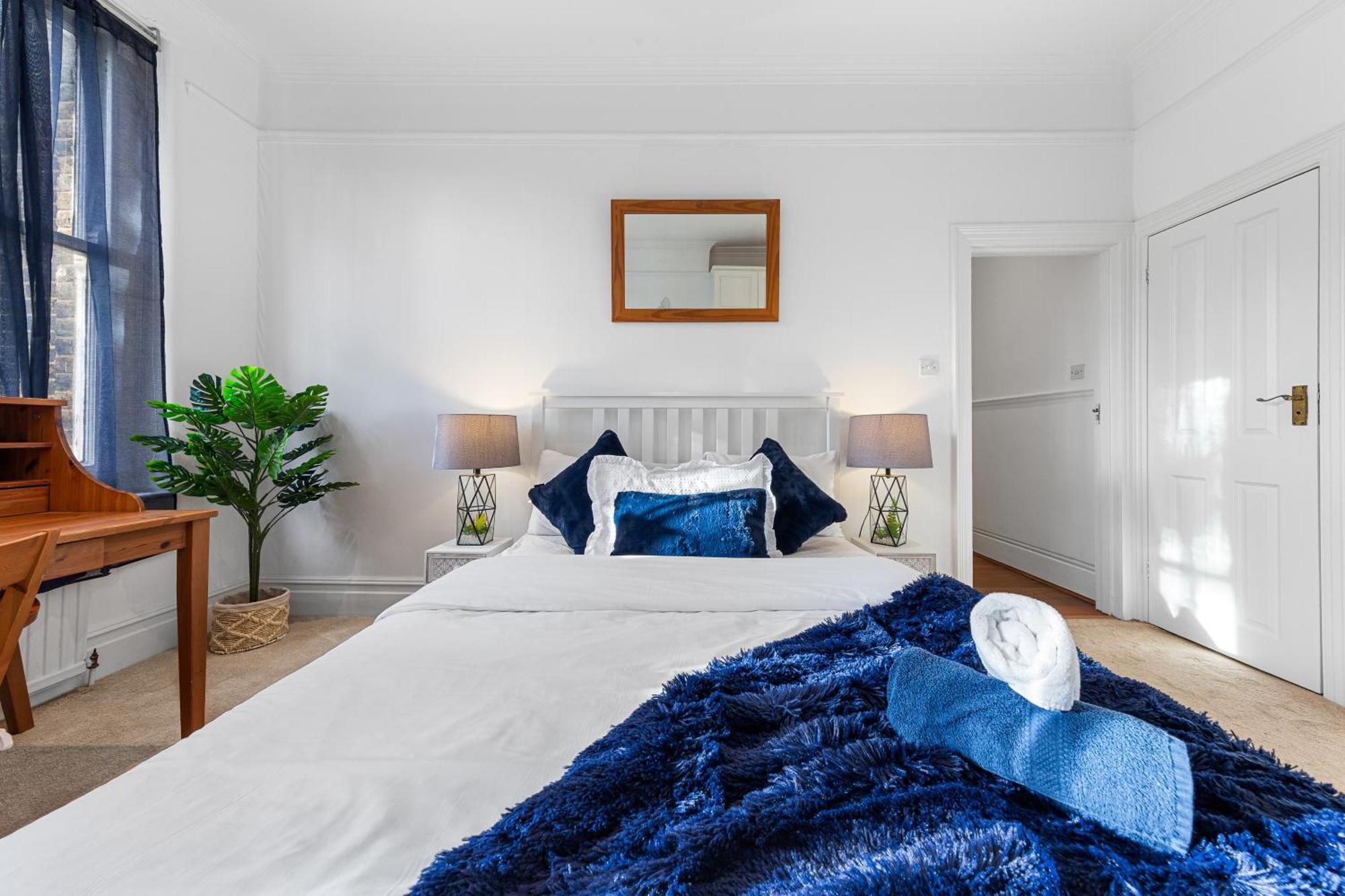 3 Bedroom Sloane Square Kings Road Chelsea Bm1 Apartament