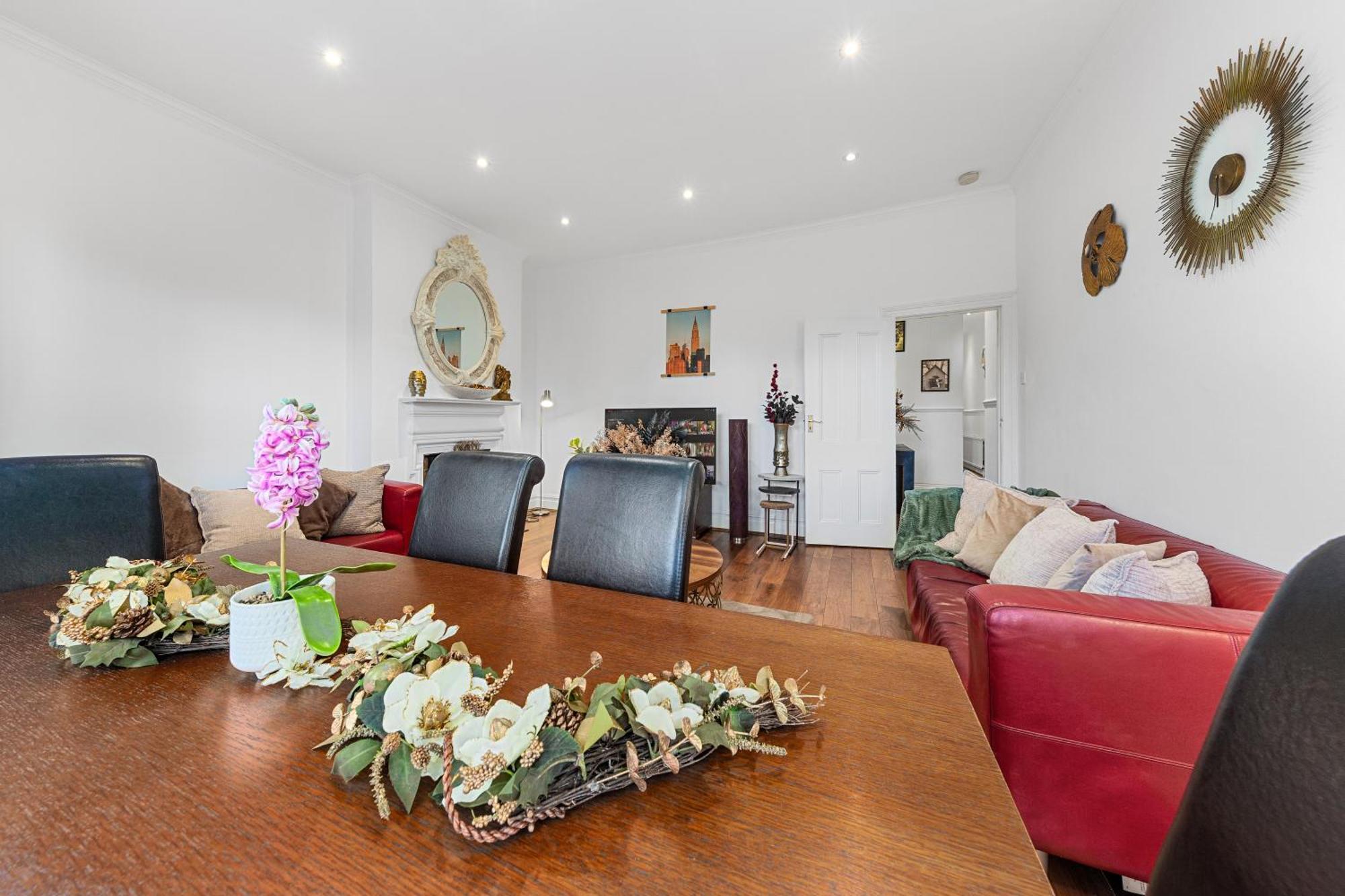 Apartament 3 Bedroom Sloane Square Kings Road Chelsea Bm1 Londra