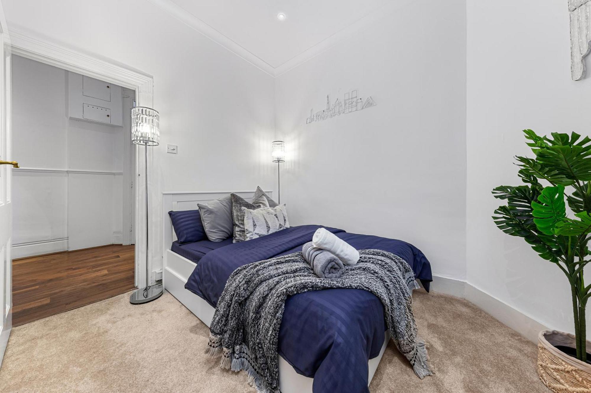Apartament 3 Bedroom Sloane Square Kings Road Chelsea Bm1 Londra