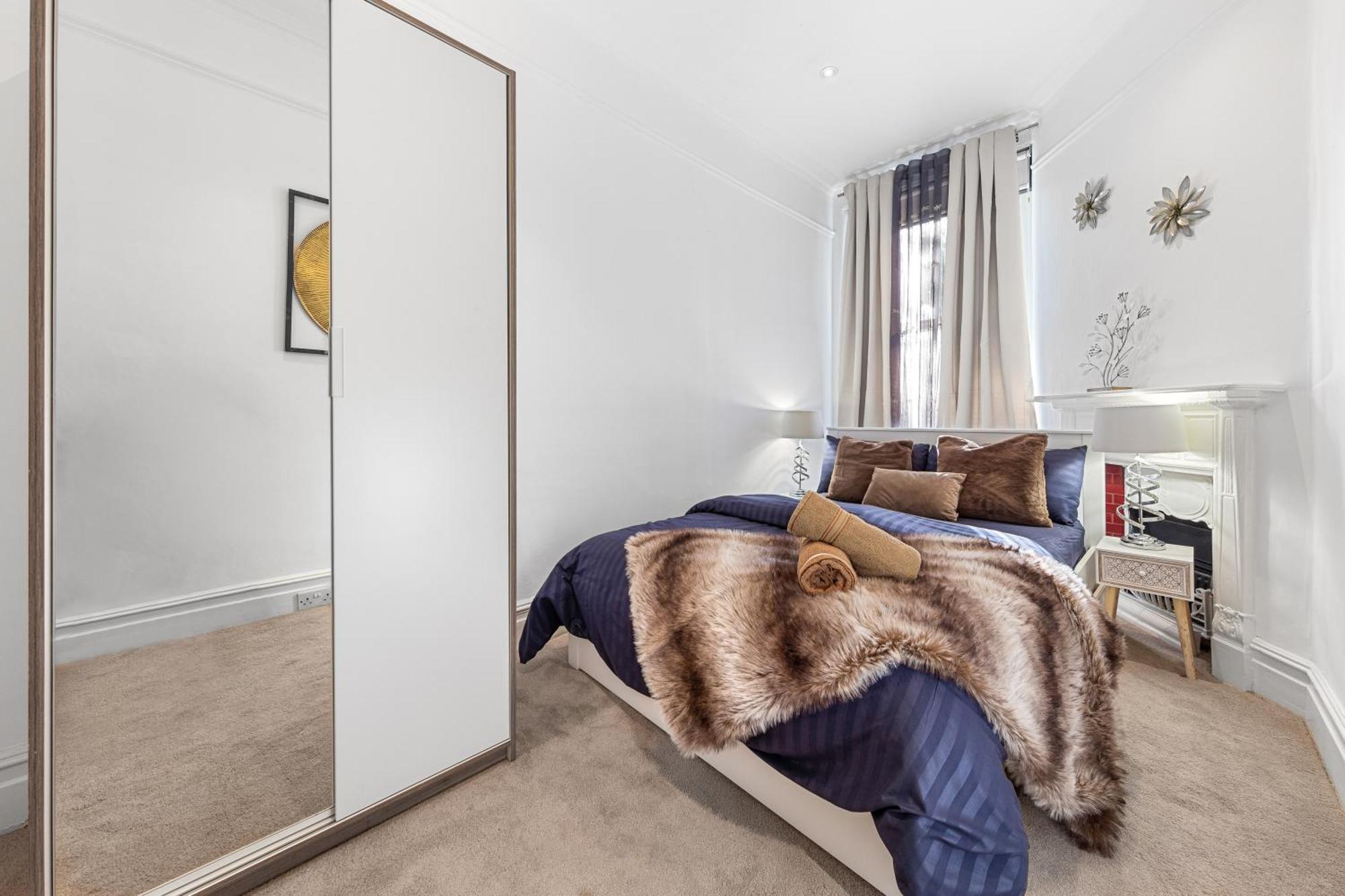 3 Bedroom Sloane Square Kings Road Chelsea Bm1 Londra